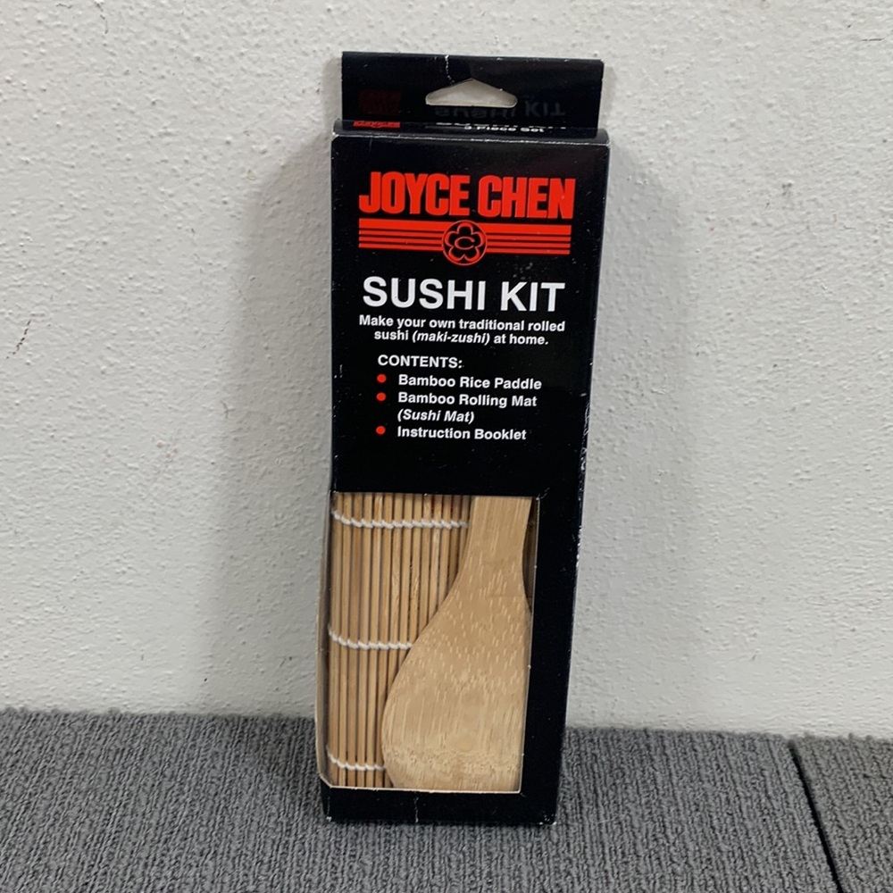 Joyce Chen Sushi Kit Make Your Own Traditional Rolled Sushi Maki-Zushi at Home